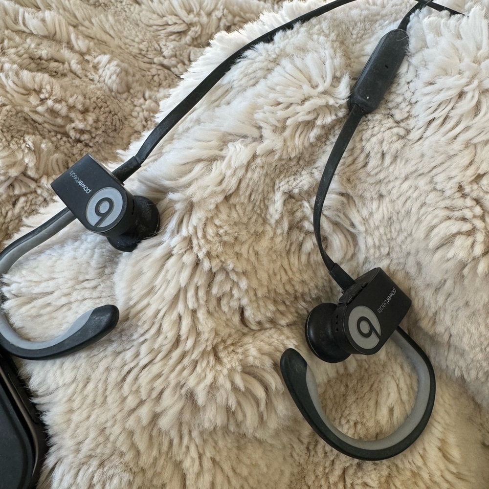 Beats by Dr. Dre Powerbeats